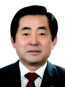 안성기